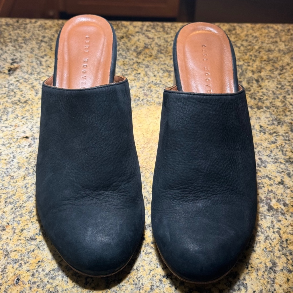 Ceri Hoover Miller Black Block Heel Mules Women’s Size 9